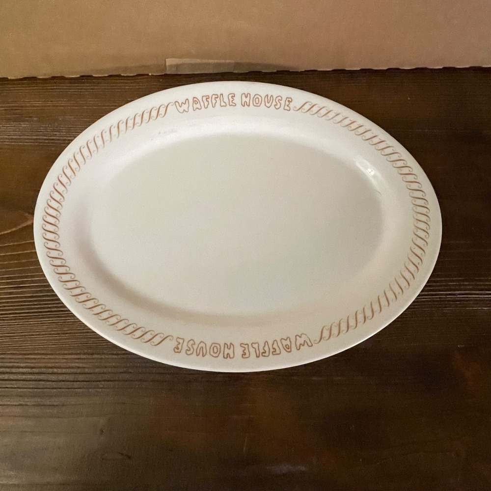 Vintage 1970 Waffle House Creamy Brown Rope Border Ceramic Oval Restaurant Plate